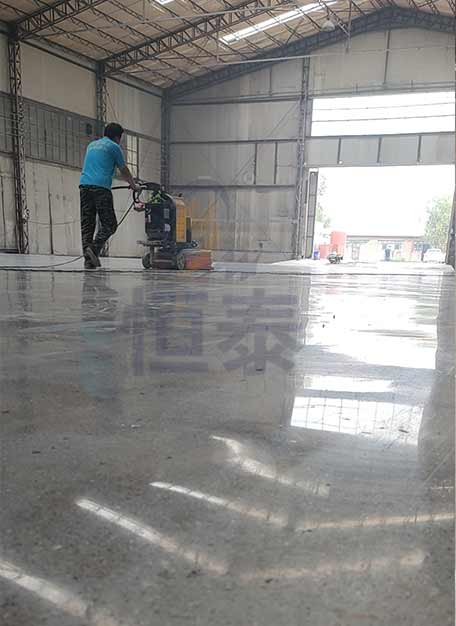 一千平方廠房地面固化施工案例 一千平方廠房地面固化施工案例