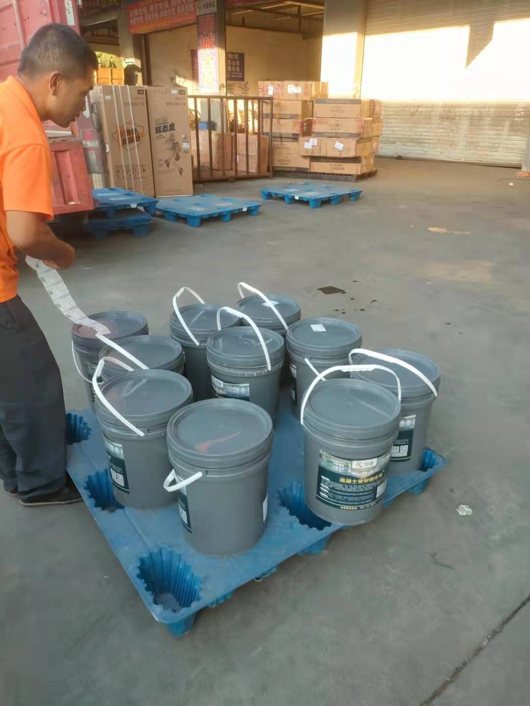 鉀基水泥固化劑再次訂購，天黑前發(fā)走！