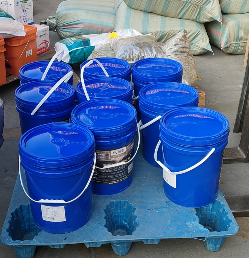 環(huán)氧地坪涂料+水泥固化劑一起裝貨發(fā)走！