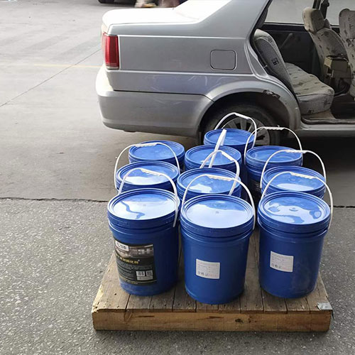 開(kāi)工之后客戶的混凝土固化劑迅速發(fā)貨 開(kāi)工之后客戶的混凝土固化劑迅速發(fā)貨