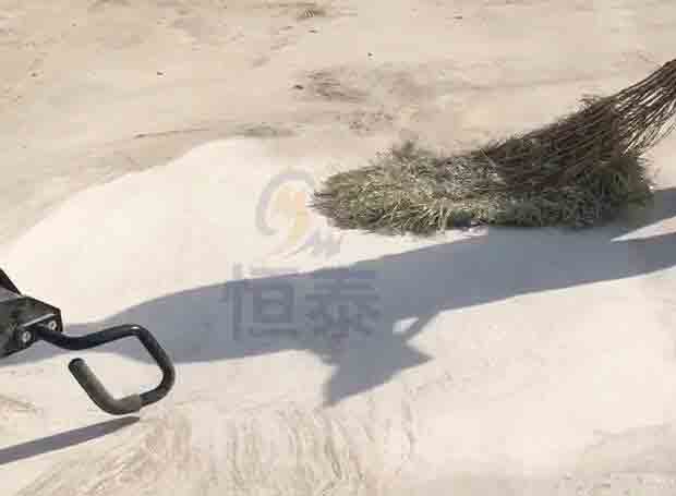 車位一角混凝土固化劑地坪施工效果展示 車位一角混凝土固化劑地坪施工效果展示